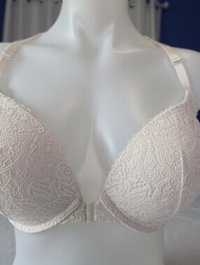 Victoria's Secret Very Sexy Ivory Push Up Front Close Bra 34DDD Lace Strappy